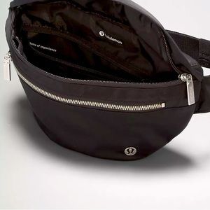 Lululemon Adventurer Fanny